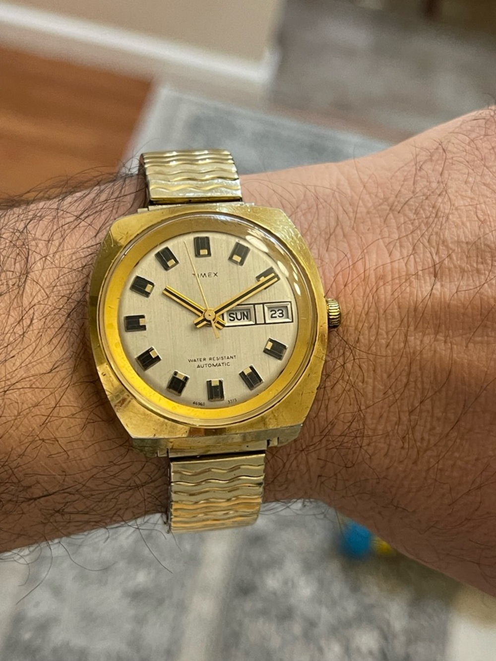 Vintage Timex 1973 Automatic Day-Date Men's Wristwatch 37.5mm